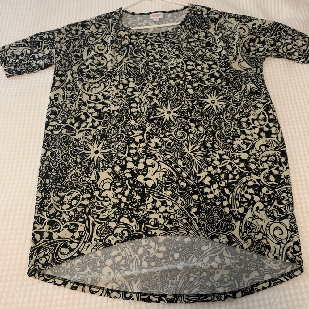 Medium Irma LulaRoe